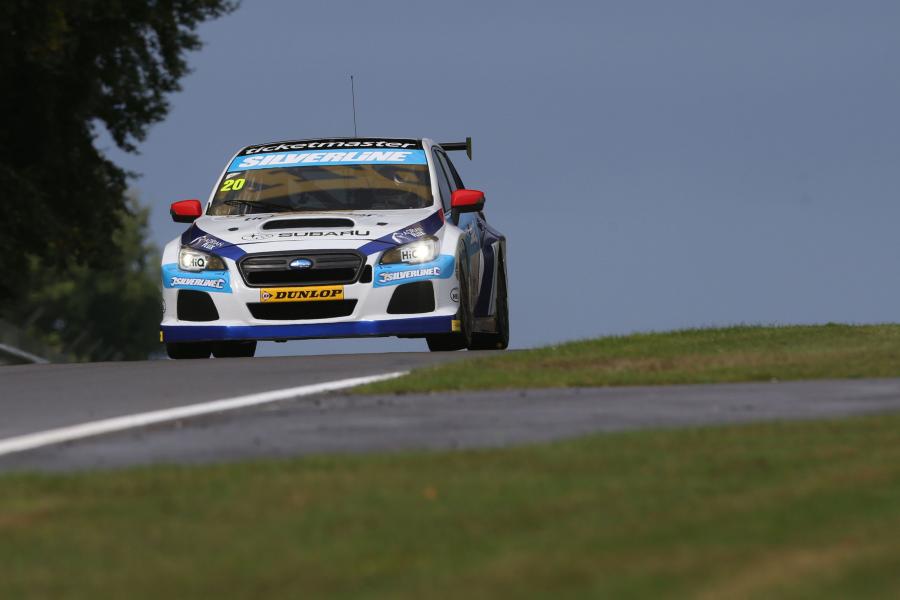  Adrian Flux Subaru Levorg GT BTCC 2016 года  (фото 5 из 32)